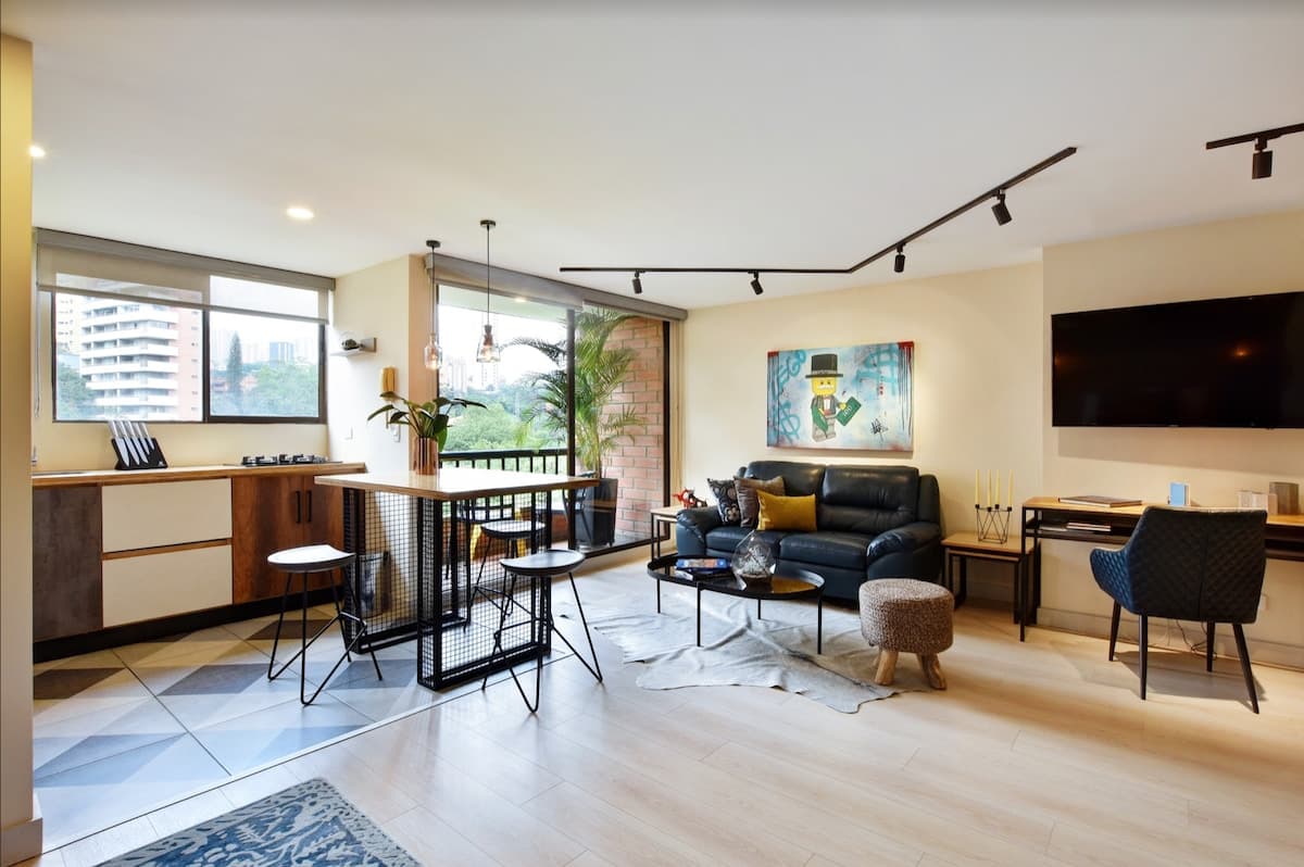 Provenza Apartment Fully Furnished Turnkey — imagen 1