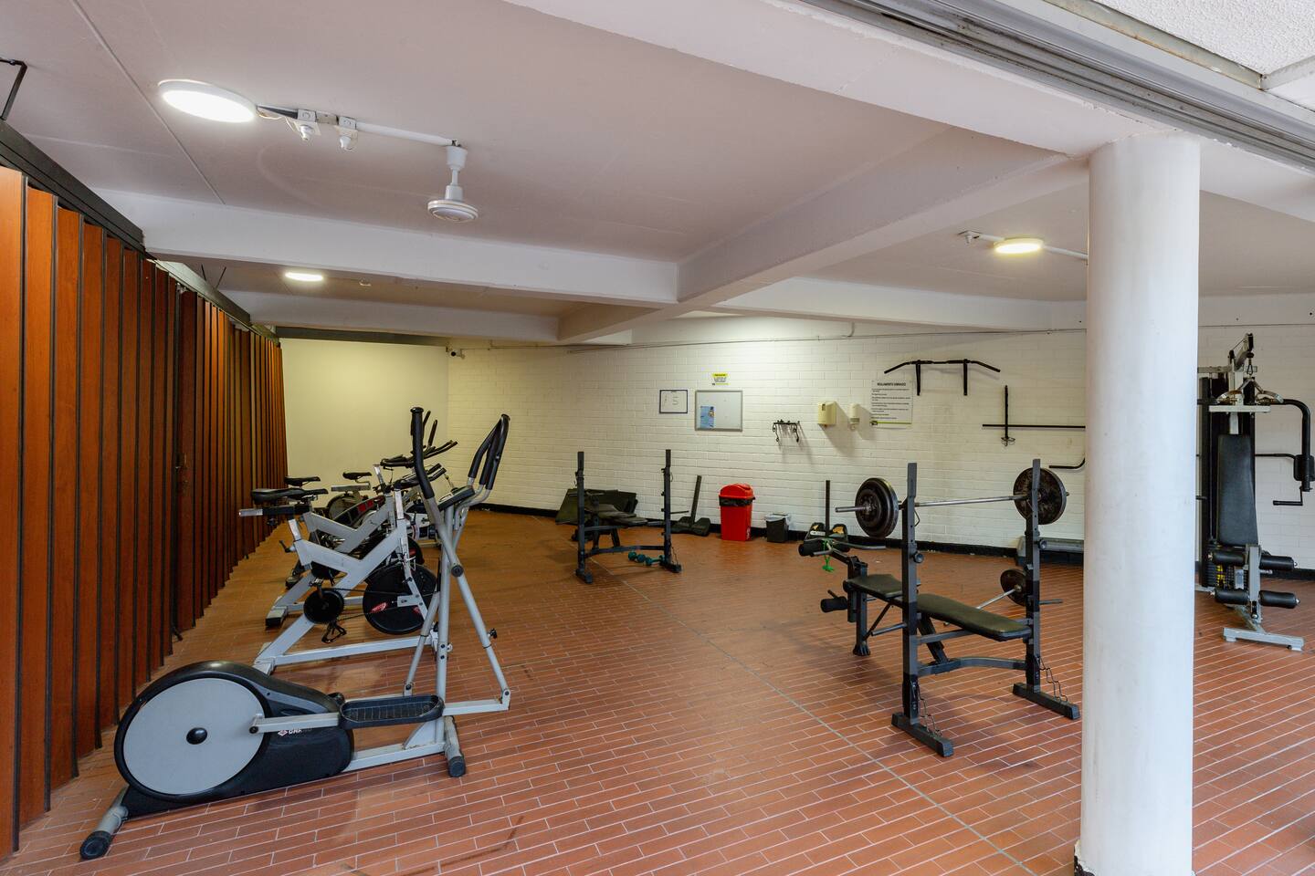 Well Priced Fully Furnished Apartment in El Poblado, Medellin — imagen 4