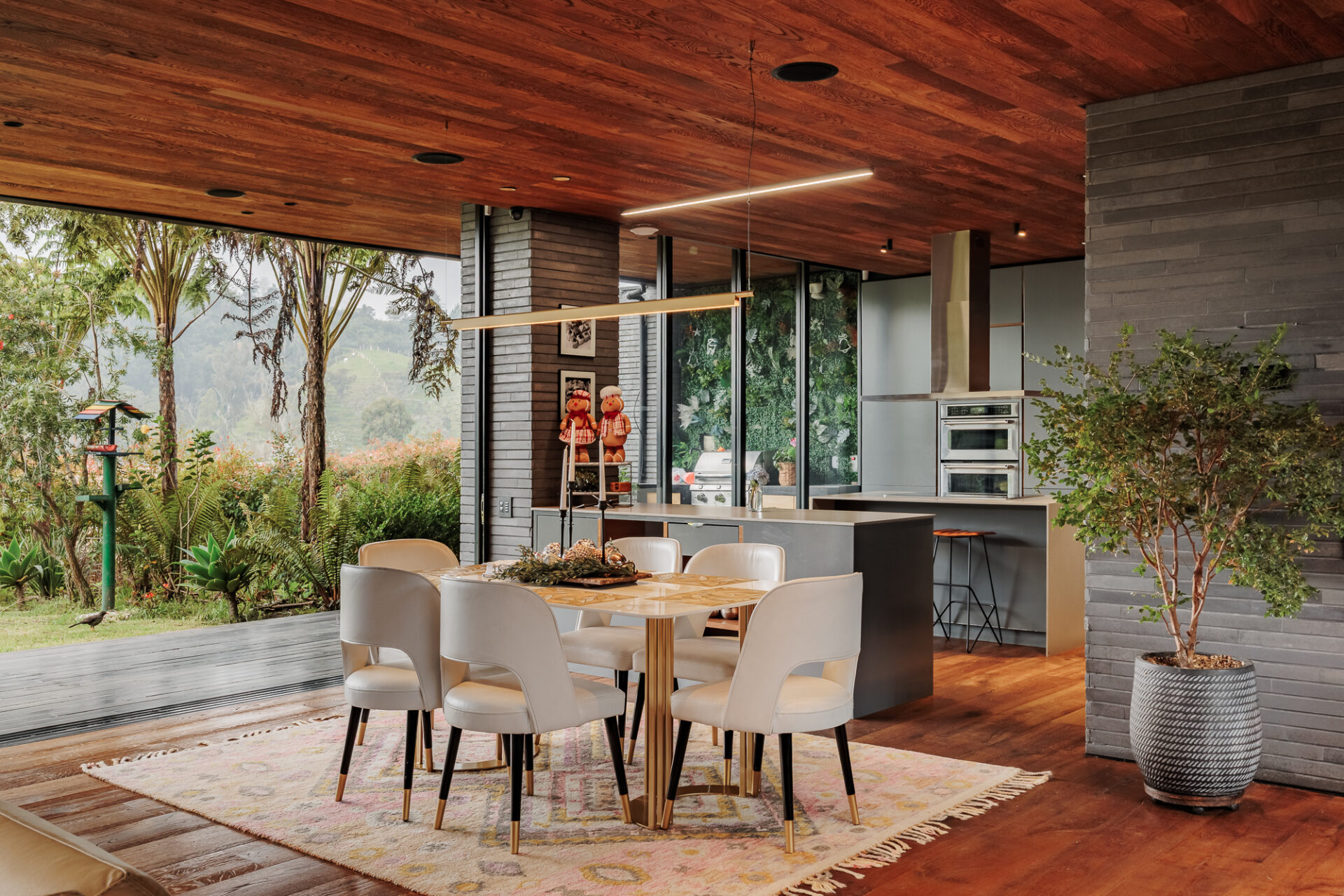 Luxury Elegant House in Las Palmas Medellin — imagen 4