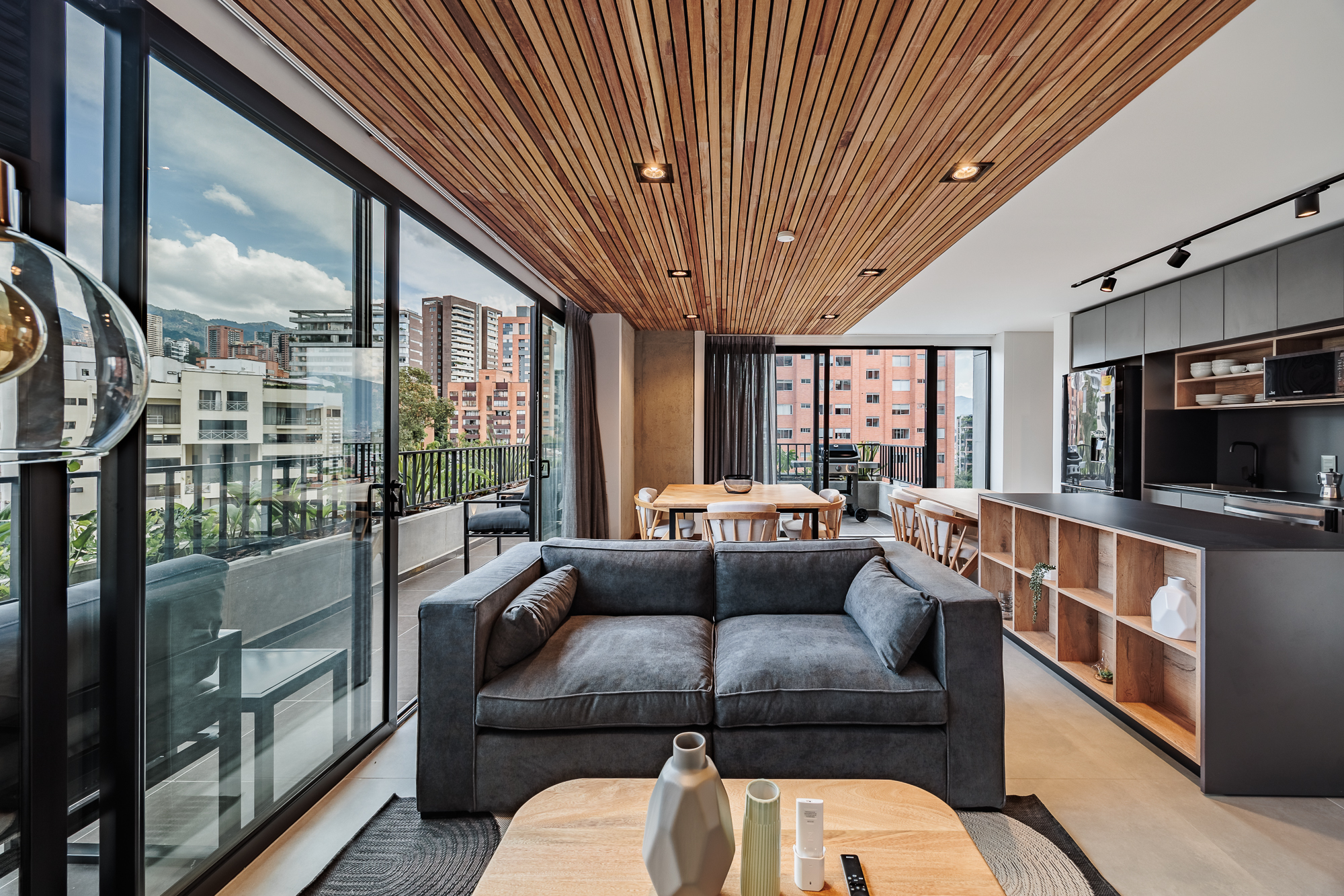Two-Bedroom Apartment in El Poblado, Medellin | Daily Rentals Allowed — imagen 4