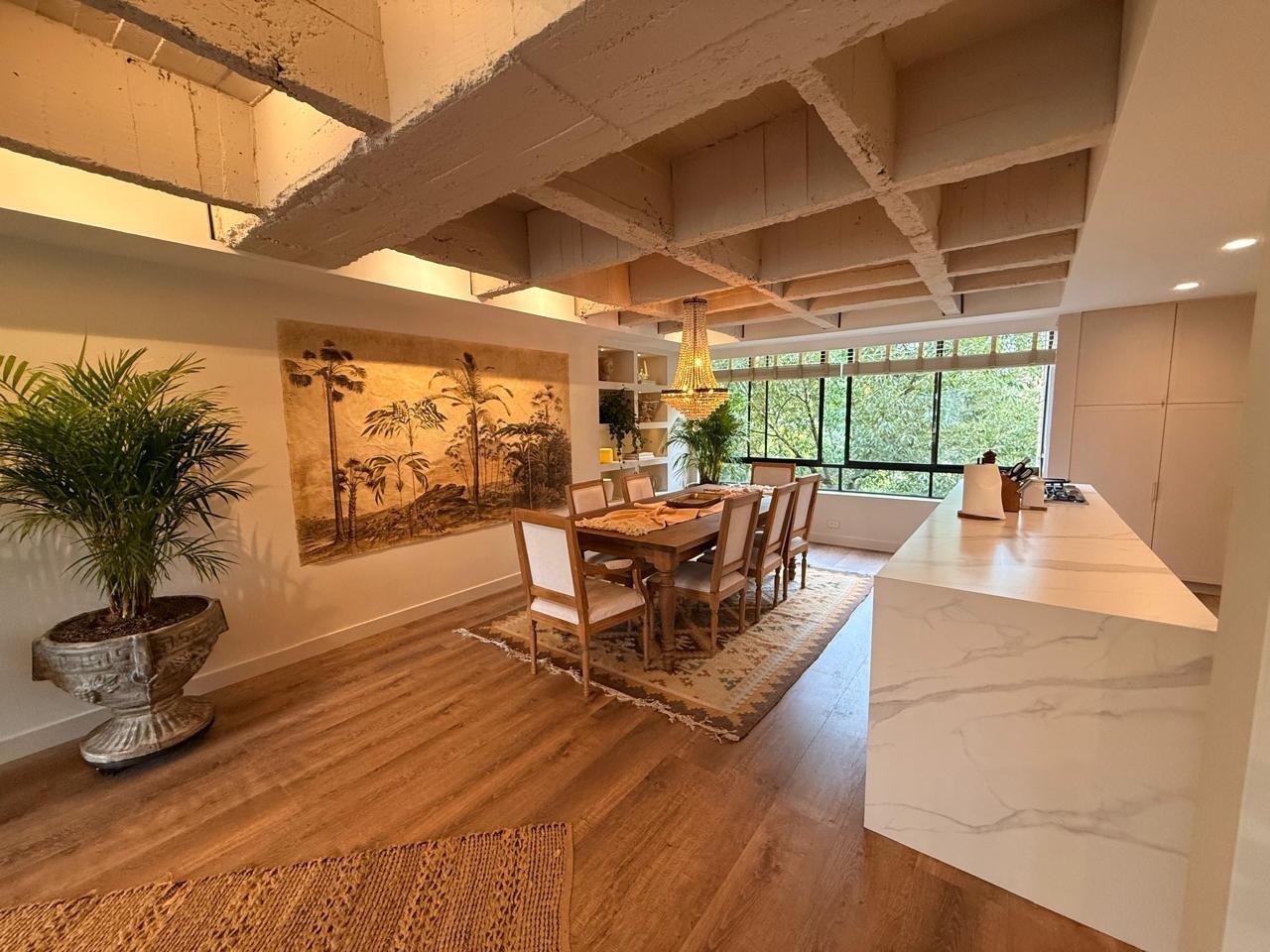 Spacious Three-Bedroom Apartment, Fully Remodeled- 2 minutes away from Provenza. — imagen 3