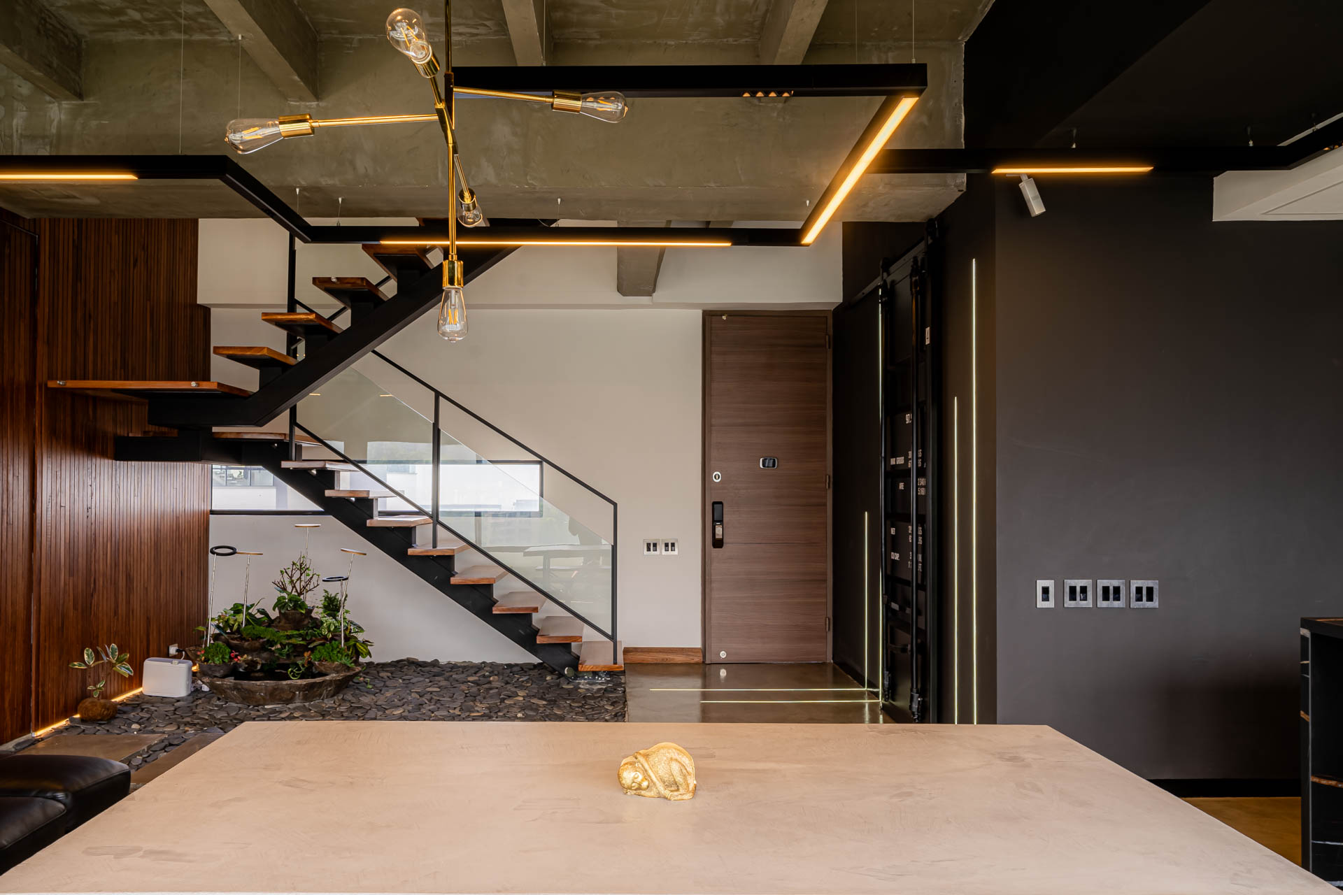 Exclusive Penthouse in Prestigious Building, Located in San Lucas [Poblado] — imagen 3