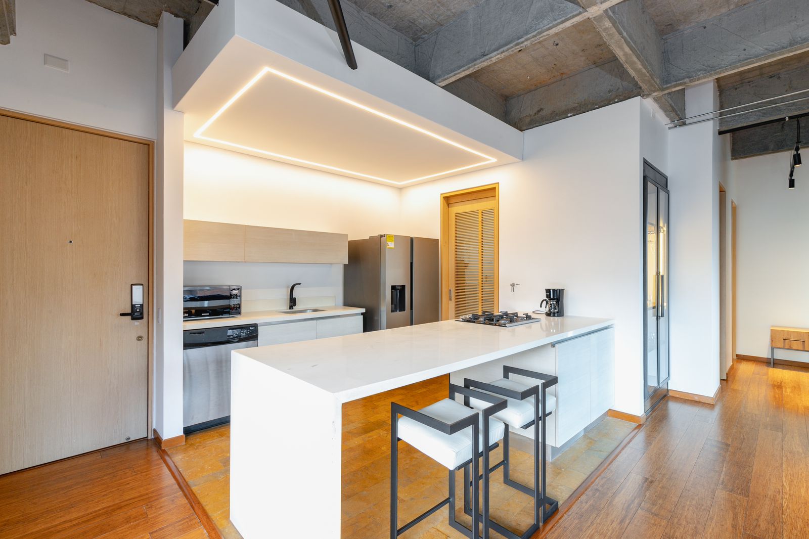 Daily Rental Opportunity in El Poblado / Modern Two-Bedroom — imagen 3