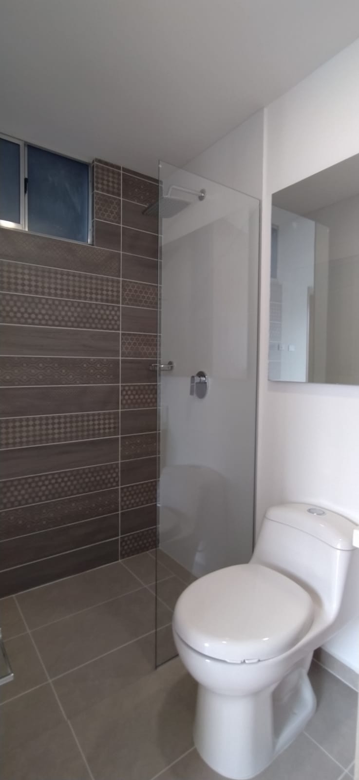Modern Two-Bedroom Apartment with Stunning Views and Premium Amenities — imagen 4