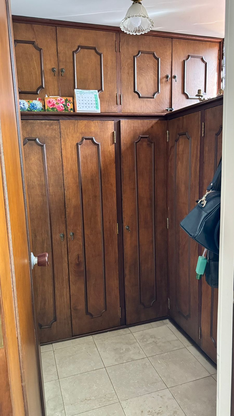 Renovation Potential Apartment Near Provenza and The Golden Mile [El Poblado] — imagen 4