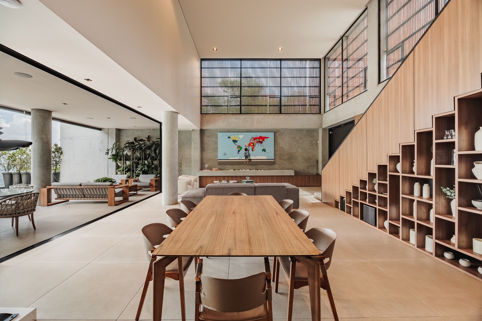 Luxury and Modern Two Level House in El Poblado, Medellin [El Tesoro] — imagen 1