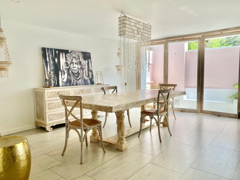Medellin Remodeled House in El Poblado Luxury Residential Area — imagen 3