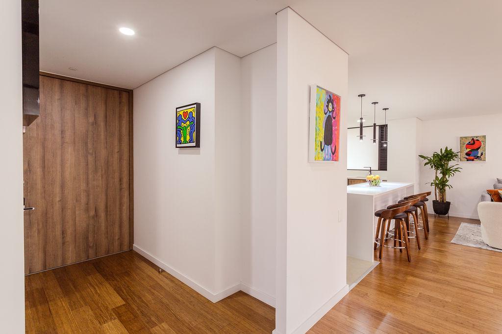 Fully Furnished and Remodeled Apartment in El Poblado — imagen 3