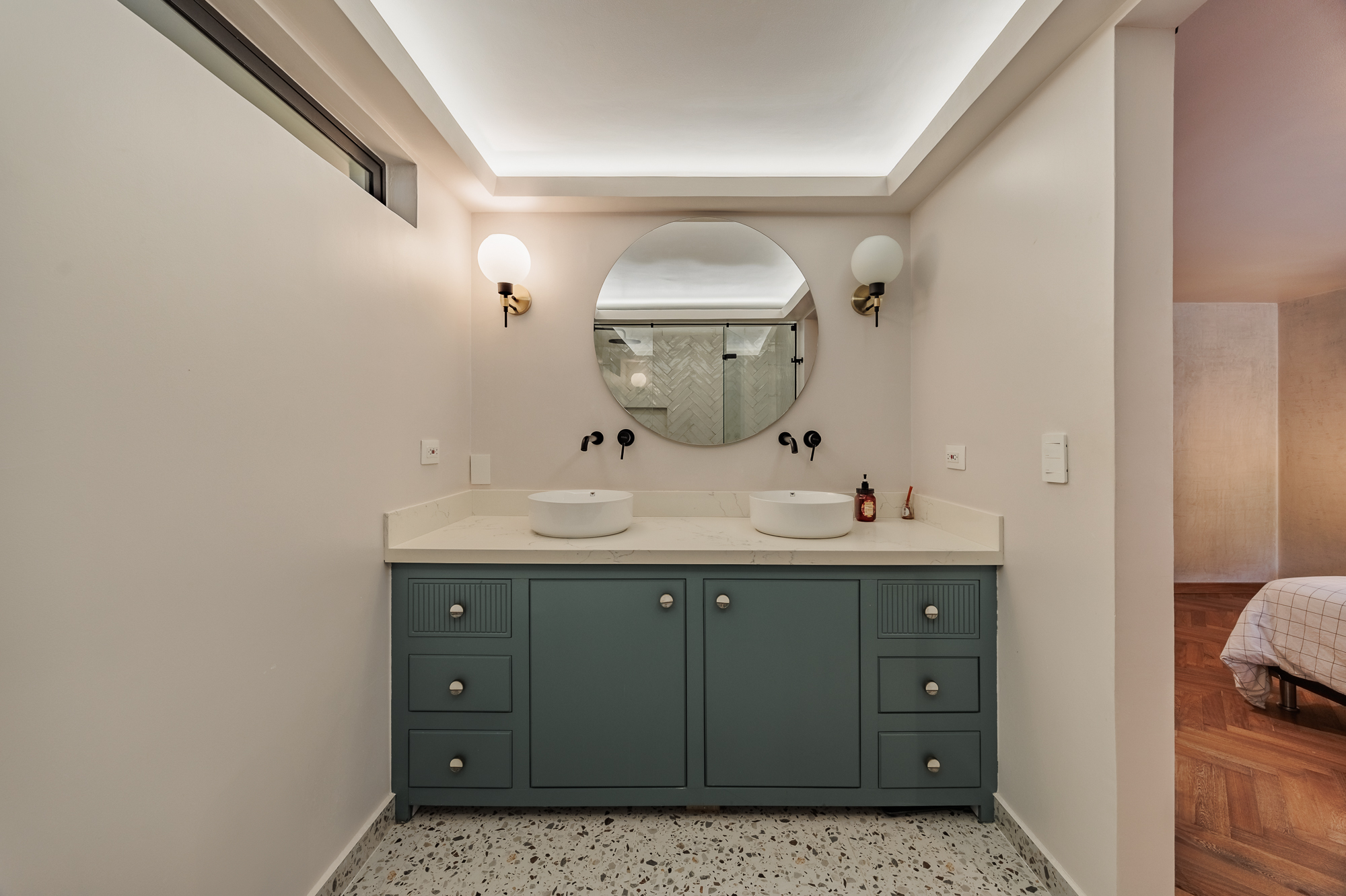 Fully Furnished Two Bedroom Apartment in the heart of El Poblado [Lalinde] — imagen 3