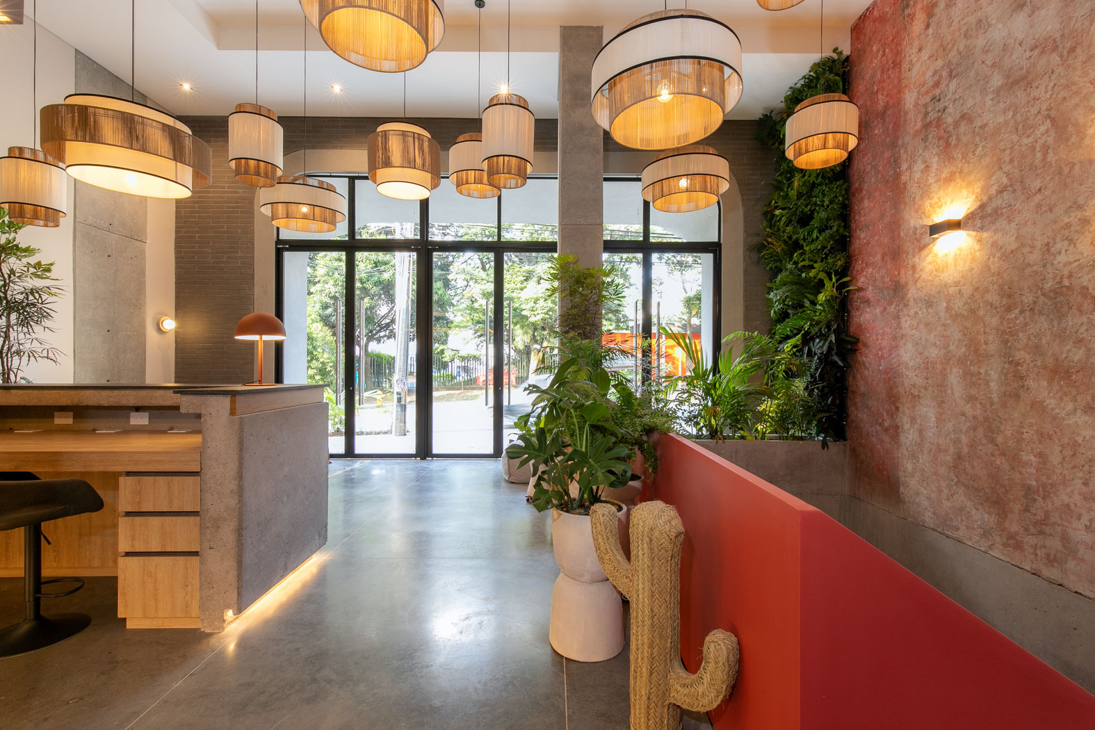 Hotel Share Investment Airbnb-Licensed Opportunity in El Poblado — imagen 4
