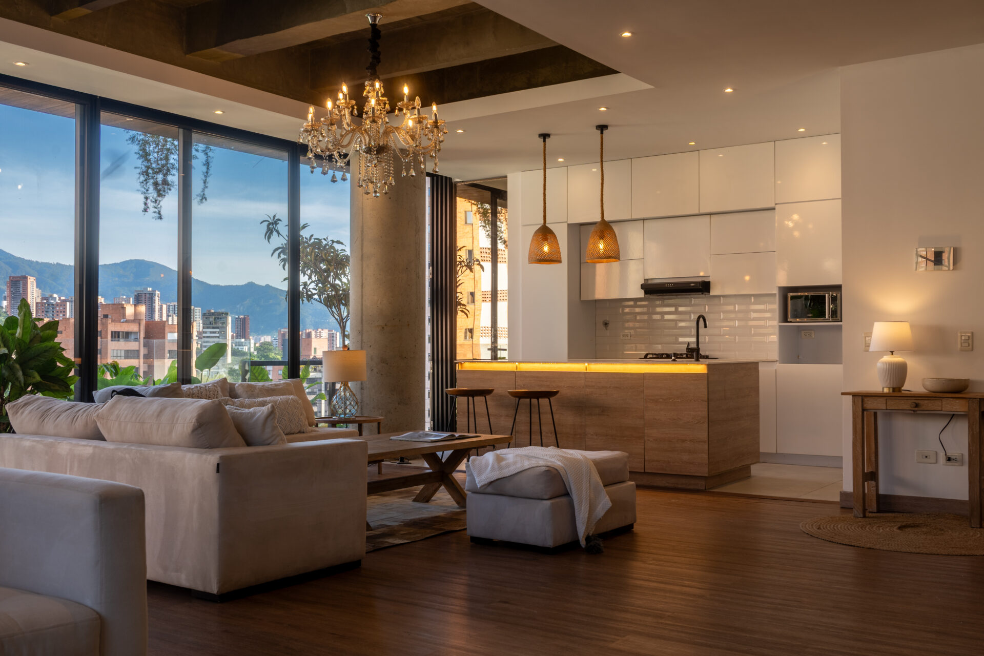 Luxury Full Level Apartment near Provenza, El Poblado — imagen 1