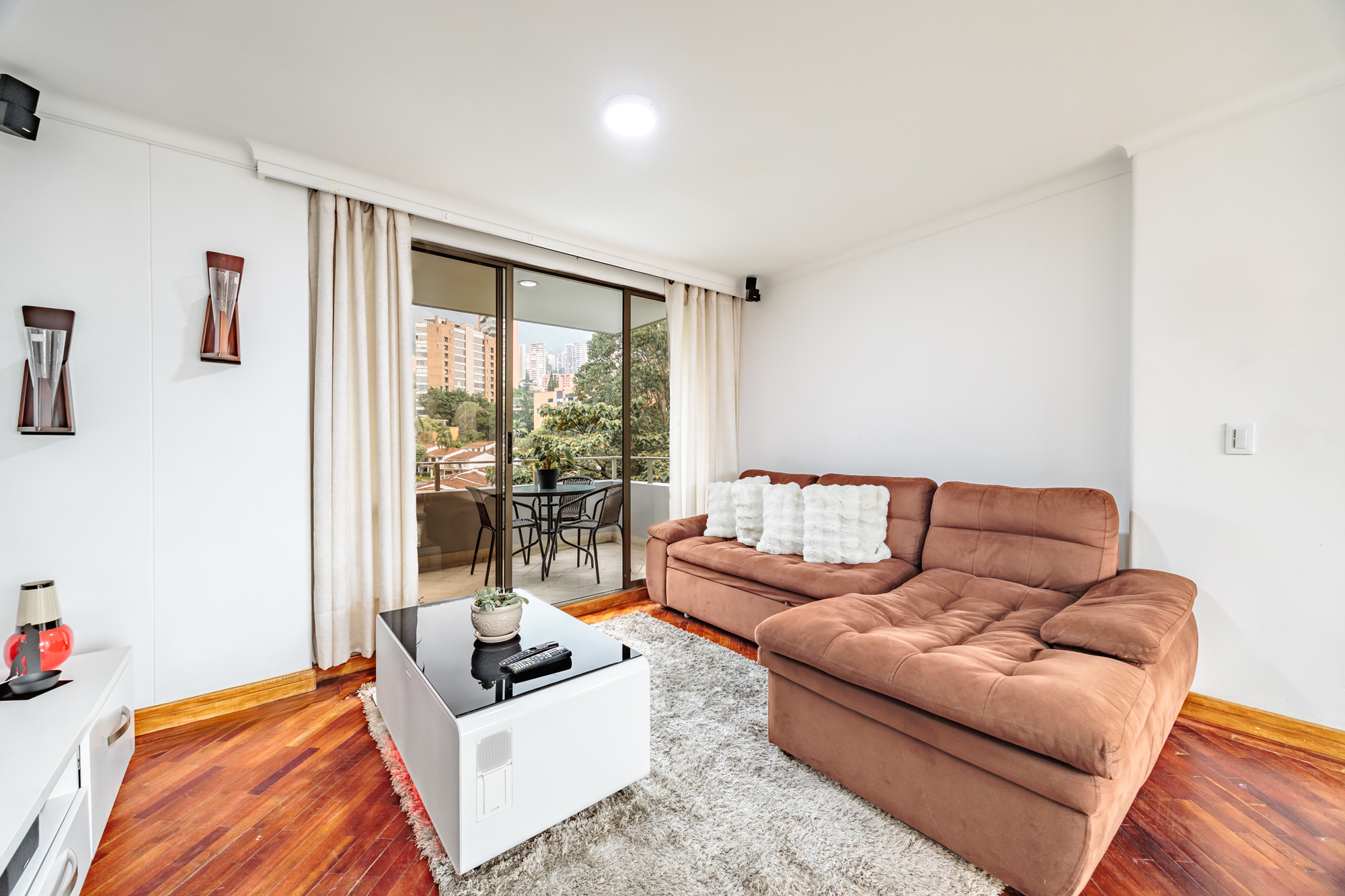 High Level Condo Located In The Top Streets In Town – Las Lomas, El Poblado — imagen 4