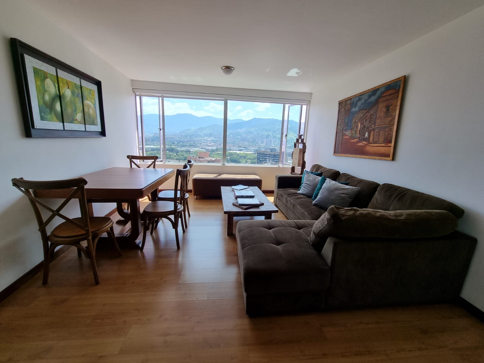 High-Level Condo With Cityscape Views Located near Oviedo, El Poblado [2 Bedroom] — imagen 3