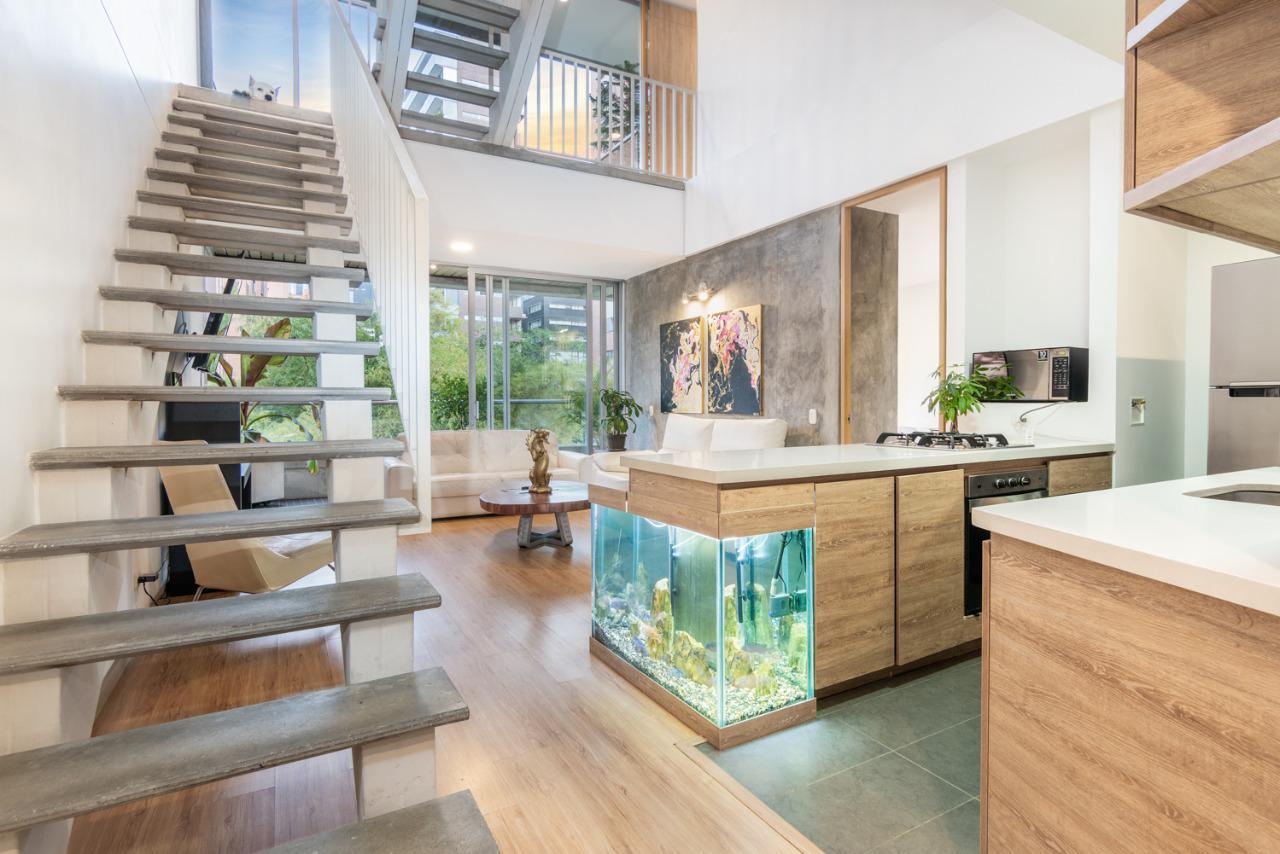 Triplex Penthouse Located Between Golden Mile and Provenza — imagen 1