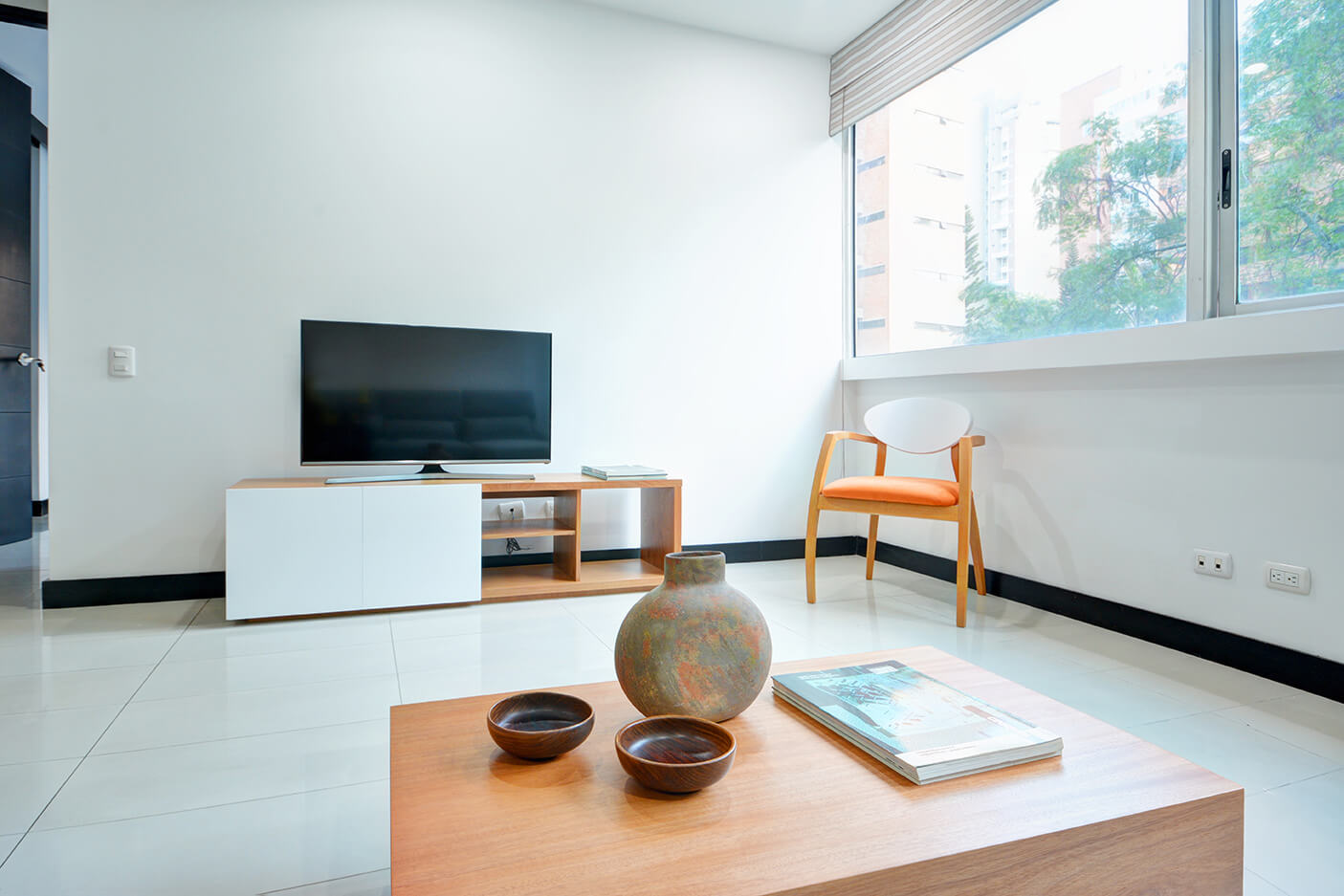 One-Bedroom Apartment in the Golden Mile Area — imagen 4