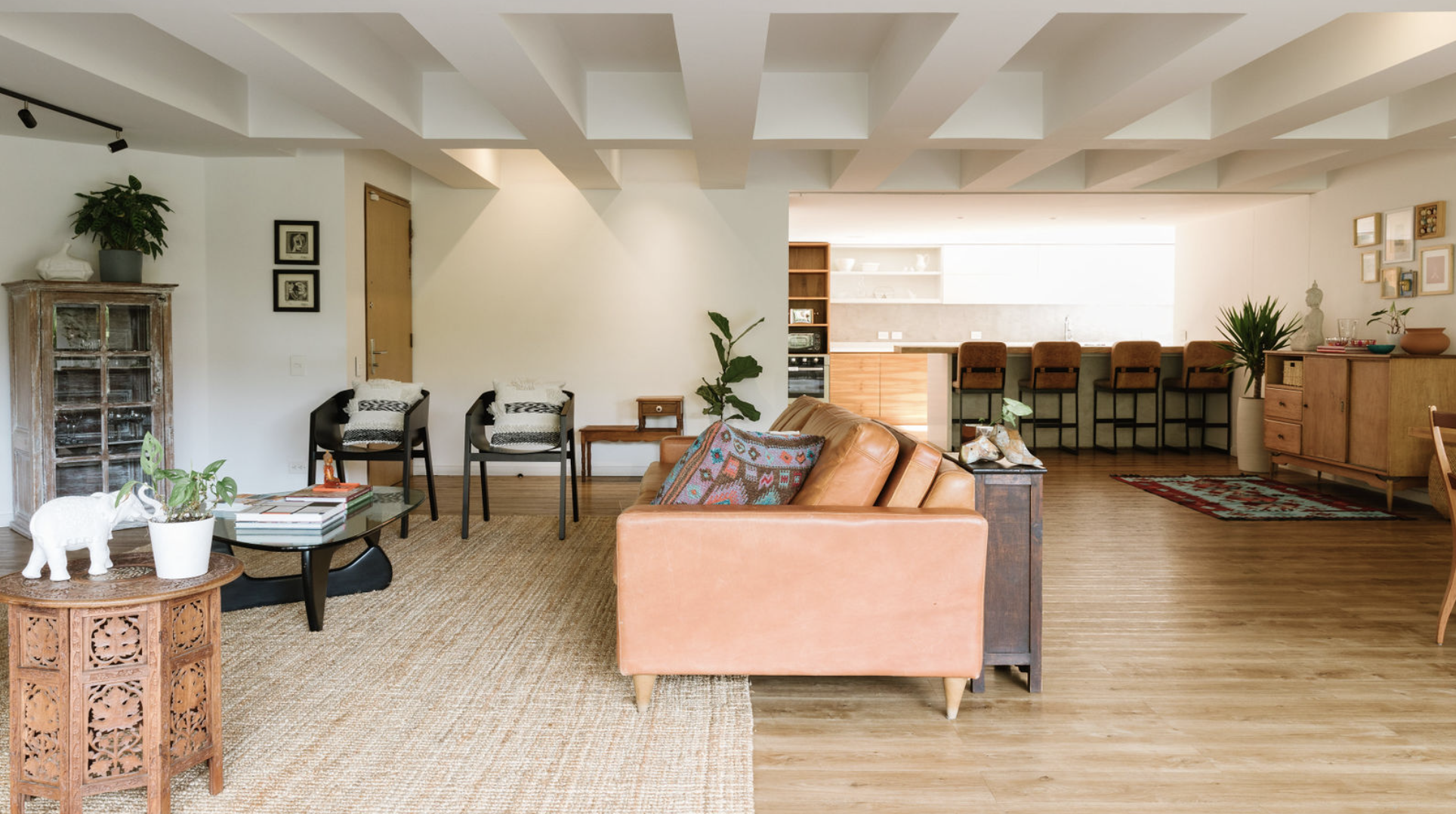 Apartamento remodelado de 300 m² con 3 alcobas en Las Lomas, El Poblado — imagen 4