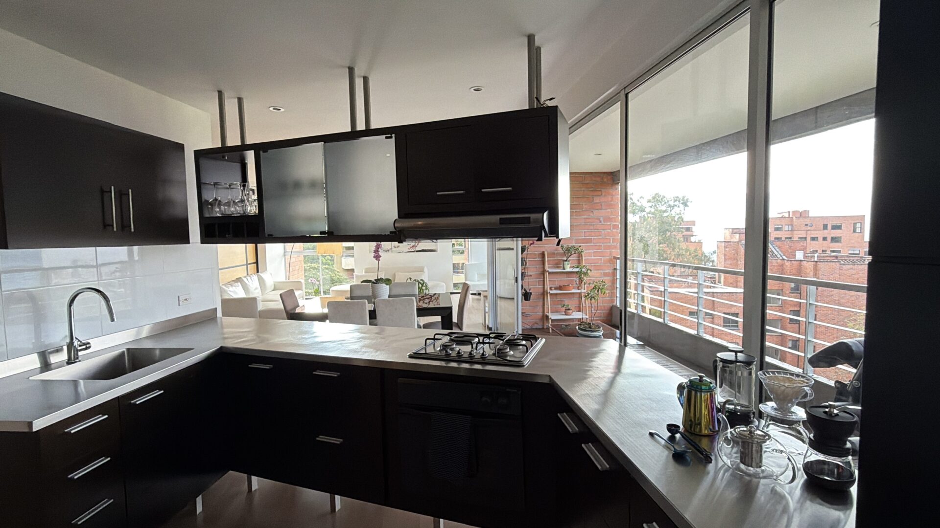 El Tesoro Exclusive Apartment with Japanese Style — imagen 3