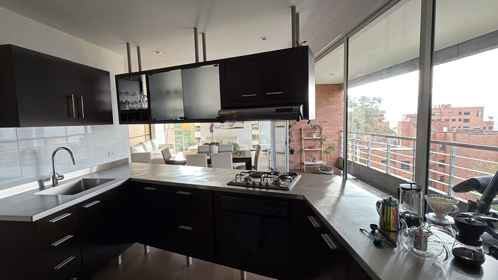El Tesoro Exclusive Apartment with Japanese Style — imagen 4